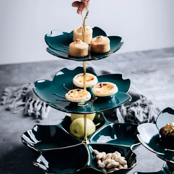 Meyve tabağı oturma odası İskandinav tarzı ışık lüks üç katmanlı meyve tabağı tatlı tabağı tabaklar seramik meyve kasesi Katı